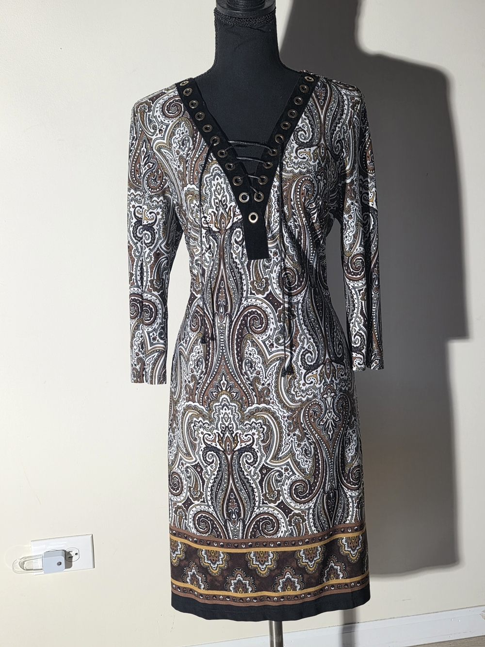 Karin Stevens Brown Black White Paisley Lace-Up Long Sleeve Dress (Size 10)